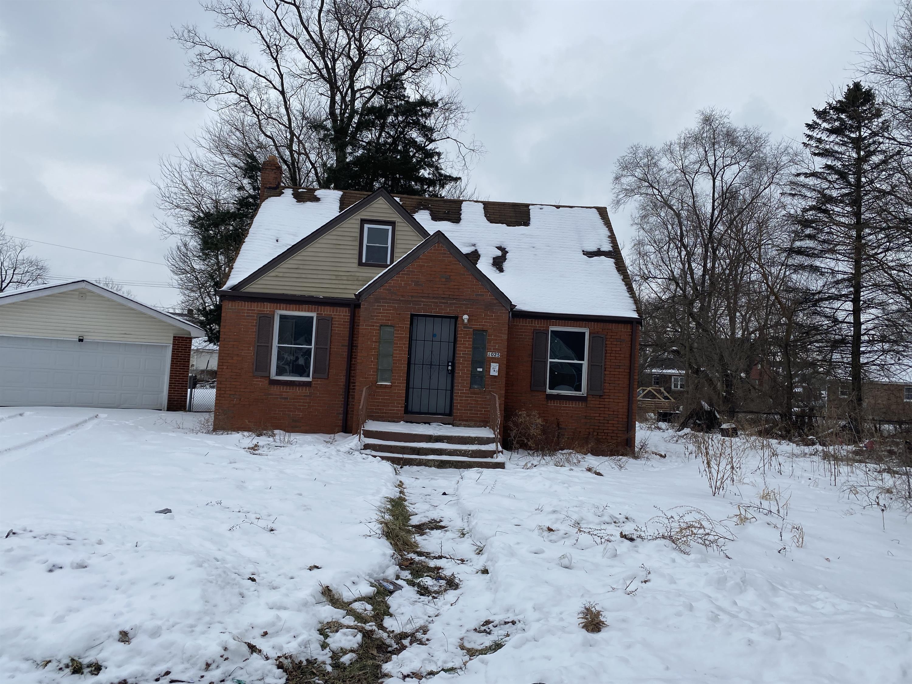 Property thumbnail image