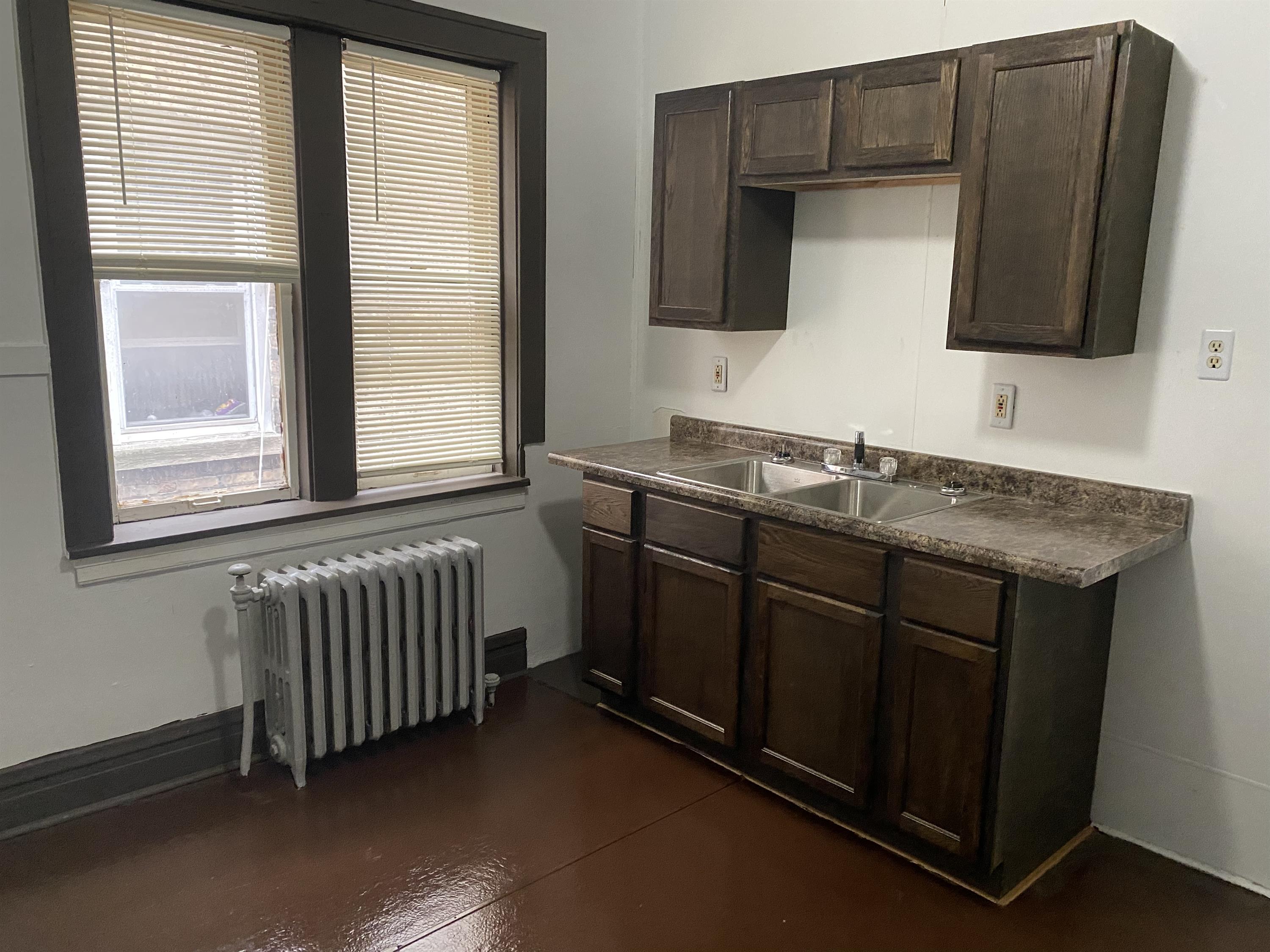 1170 Connecticut Street Apt 2