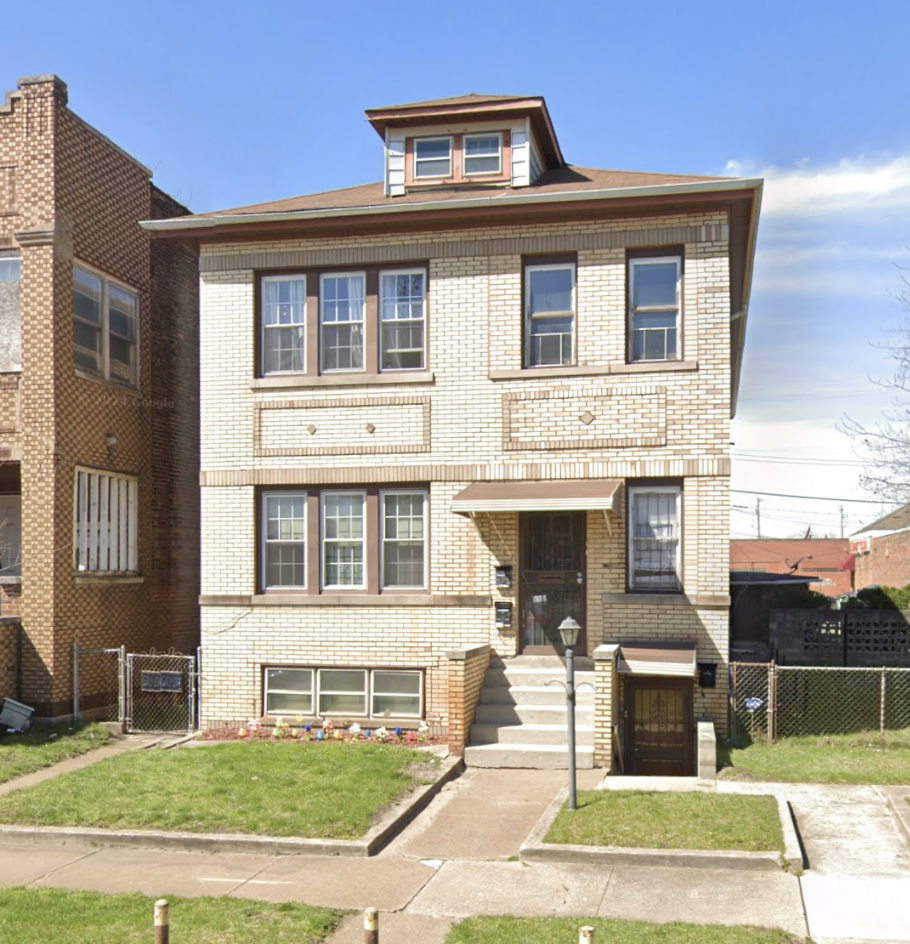 1412 Connecticut Apt 2