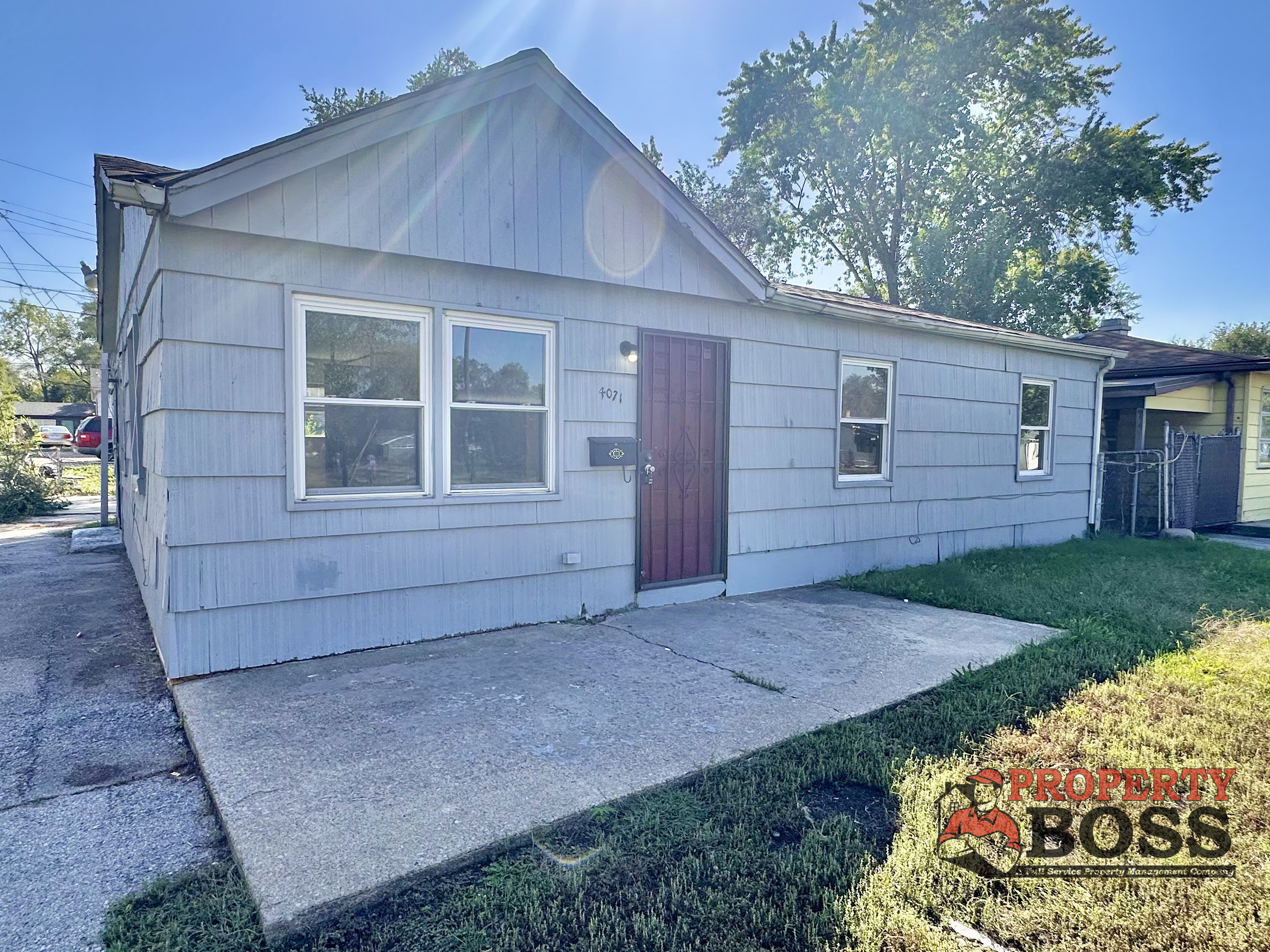 Property main image