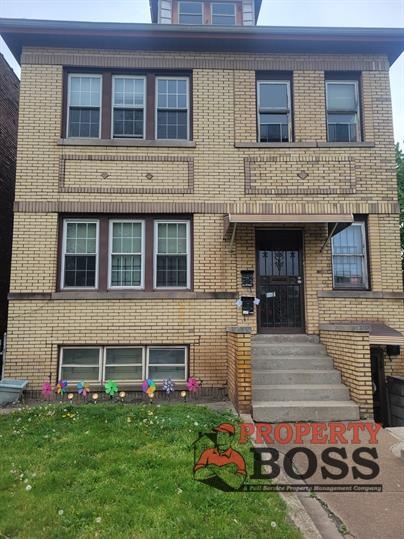 1412 Connecticut Apt 4