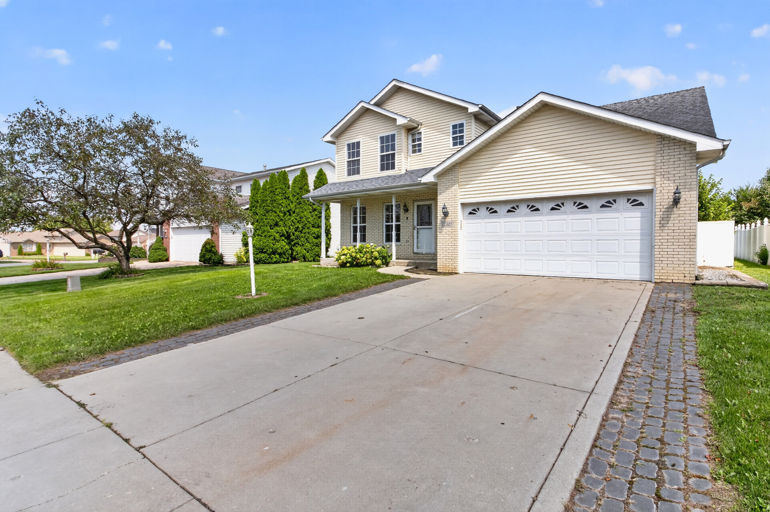 Property thumbnail image