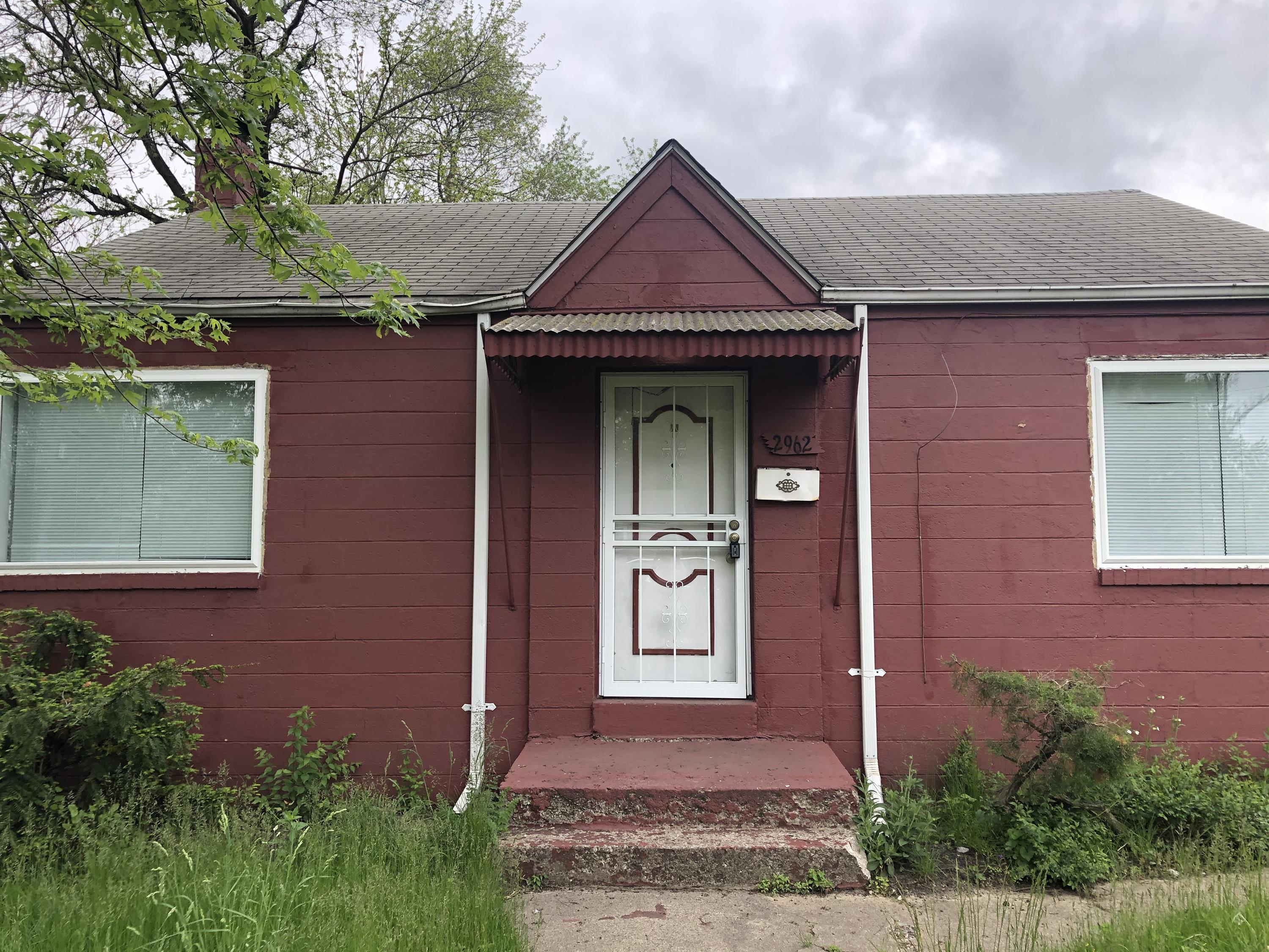 Property main image